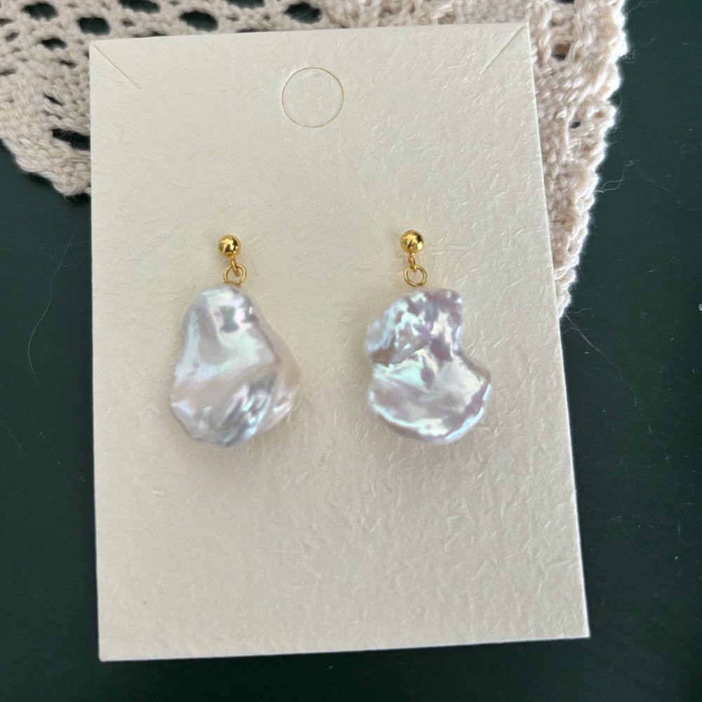 Iridescent baroque pearl earrings
